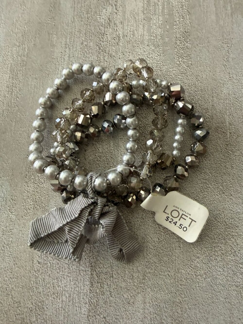 NWT Ann Taylor Loft Silver Beaded Stretch Bracelet Set Gift Holiday Present - Picture 3 of 3